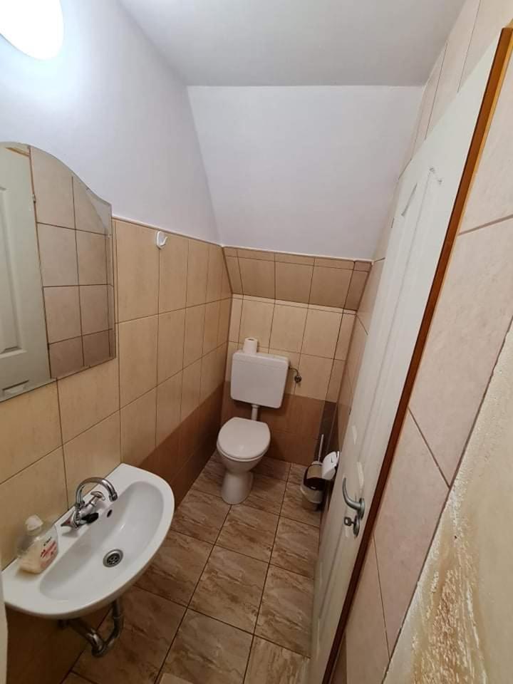 Pensiunea Otilia Sighisoara Bilik gambar